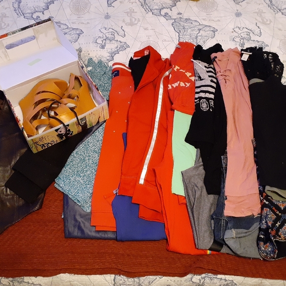 💥SOLD💥 - Picture 4 of 12